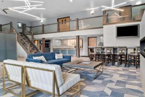 Posezení v ubytování Best Western Plus Flint Airport Inn & Suites