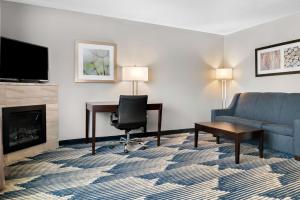 Posezení v ubytování Best Western Plus Flint Airport Inn & Suites