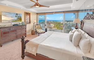 The Whaler By Maui Resort Rentals客房内的一张或多张床位