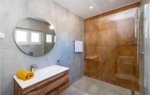 Koupelna v ubytování Pet Friendly Home In Privlaka