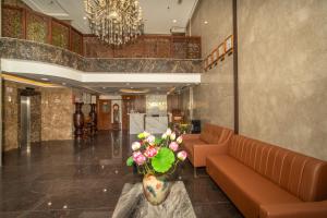Fuajee või vastuvõtt majutusasutuses Delicate Hotel
