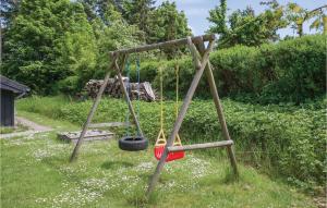Ο χώρος παιχνιδιού για παιδιά στο Holiday Home Nøddebakken +19 φωτογραφίες
