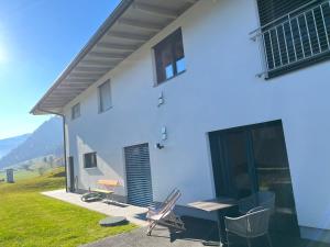 Nespecifikovaný výhled na hory nebo výhled na hory při pohledu z apartmánu
