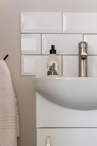 Billede fra billedgalleriet på Rooikraal Hamlet Village Cottage i Prince Alfreds Hamlet + 35 billeder