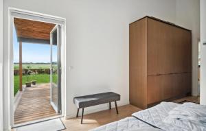 Postel nebo postele na pokoji v ubytování Beautiful Home In Slagelse With Wifi