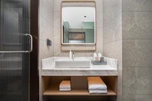 Mynd úr myndasafni af Landis Hotel í Wuqia