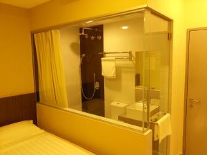 Koupelna v ubytování Hotel Vevo Puchong Malaysia