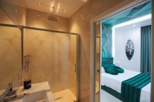 Ένα μπάνιο στο 4 Rooms Rosario +31 φωτογραφίες