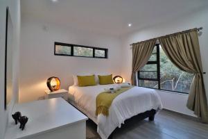 Ένα ή περισσότερα κρεβάτια σε δωμάτιο στο Krokodil Rus +48 φωτογραφίες