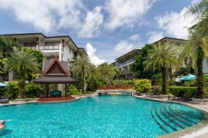 Bazén v ubytování Beachfront luxury 2 bdr apartment by InDreams, Naithon Beach (говорим по русски) nebo v jeho okolí