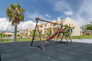 Parc infantil de Glenridge Resort By Albufeira Rental