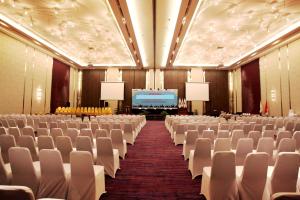 Konferenční prostory v ubytování Mercure Karawang + 37 fotografií