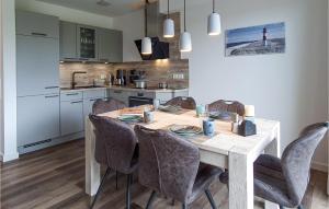 Η κουζίνα ή μικρή κουζίνα στο Lovely Home In Büsum With Sauna