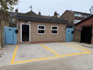 Φωτογραφία από το άλμπουμ του City Hideaway σε Brimsdown Station
