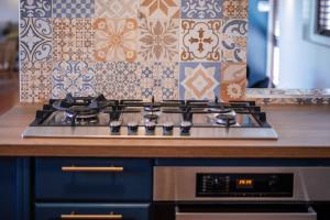 Η κουζίνα ή μικρή κουζίνα στο Bloublou Apartments Curaçao