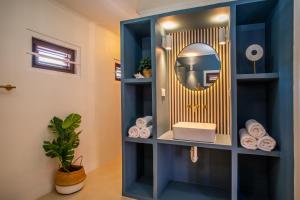 Ένα μπάνιο στο Bloublou Apartments Curaçao