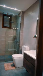 Bagno di Lion Gate Hotel Sigiriya