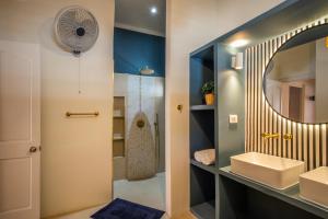 Ένα μπάνιο στο Bloublou Apartments Curaçao