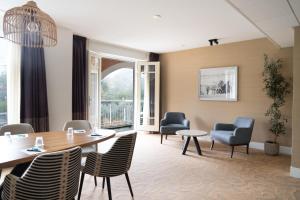 Posezení v ubytování Grand Hotel Ter Duin