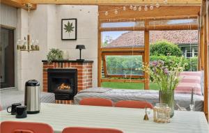 Παροχές για τσάι/καφέ στο 3 Bedroom Stunning Home In Væggerløse