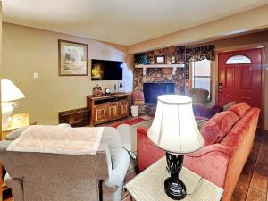 Et tv og/eller underholdning på Pinon Park C11