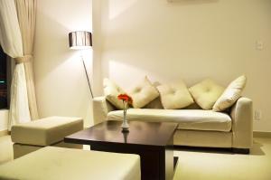A seating area at D&C Hotel