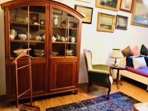 Area soggiorno di LINZ CITY CENTER - Historisches Apartment & Refugium