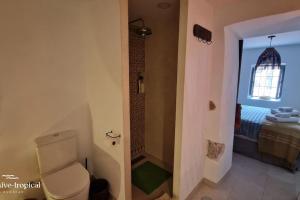 Koupelna v ubytování La Casita Rustica + 19 fotografií