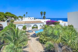 Πισίνα στο ή κοντά στο Villa Ariet by Villa Plus