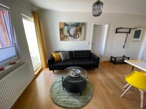 Χώρος καθιστικού στο Ferienwohnung "Boddenland"