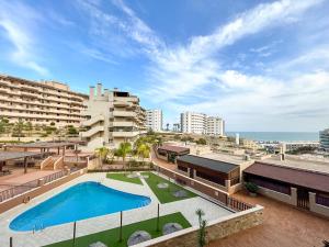 Bazén v ubytovaní Myflats Deluxe Balcon de Arenales alebo v jeho blízkosti