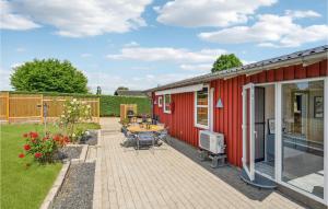 Jardí fora de Amazing Home In Haderslev With Wifi
