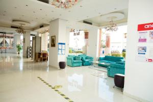 Posezení v ubytování Sun & Sea Hotel and Aqua Park - Hurghada + 37 fotografií