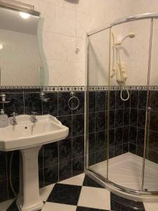 Un baño de Global Guest Ireland