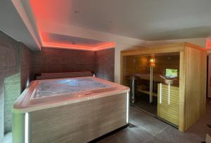 Fotografie z fotogalerie ubytování La Cour de Lise Maison D'Hôtes et SPA v destinaci Willgottheim