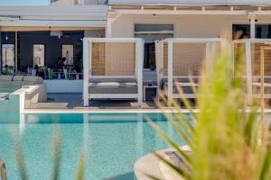 Bazén v ubytování Aegean Paradiso Vacation Club - "Adults Only" nebo v jeho okolí