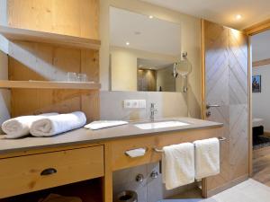 Kúpeľňa v ubytovaní Alpenhotel Kramerwirt