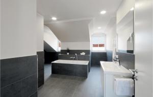 Koupelna v ubytování Baltischer Hof Apartment 63