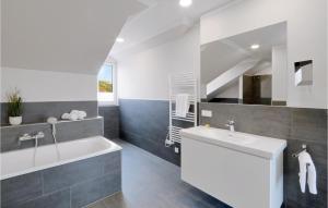 Koupelna v ubytování Baltischer Hof Apartment 63