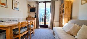 Μια τηλεόραση ή/και κέντρο ψυχαγωγίας στο Résidence Sirius - maeva Home - Studio 4 personnes - Confort MAE-3731