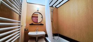 Ένα μπάνιο στο Résidence Sirius - maeva Home - Studio 4 personnes - Confort MAE-3731