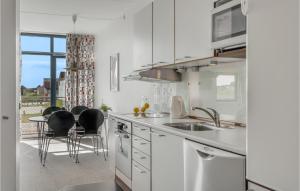 Η κουζίνα ή μικρή κουζίνα στο Fanø Bad, Lejl 72