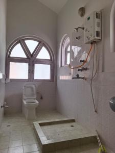 Un baño de Chessboardvilla 19 fotos más