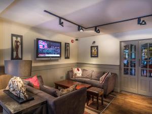 Seating area sa The Admiral Rodney Hotel, Horncastle, Lincolnshire