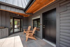 Φωτογραφία από το άλμπουμ του Cove Creek Lodge 206 Standard King Room σε Ώκλαντ