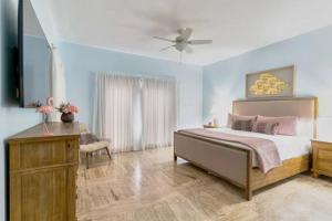 Ένα ή περισσότερα κρεβάτια σε δωμάτιο στο Beach Apartament with sea views Punta Cana