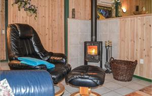 Posezení v ubytování Holiday Home Hindbærvangen Oksbøl X