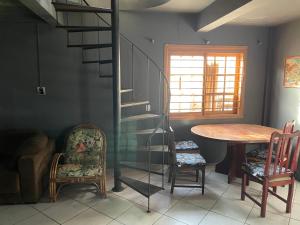 Ảnh trong thư viện ảnh của Casa com piscina foi toda reformada venha conferir ở Tramandaí