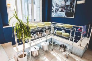 Restavracija oz. druge možnosti za prehrano v nastanitvi Feel Hostels Soho Malaga