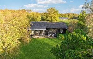 Zahrada ubytování Pet Friendly Home In Fanø With Wifi